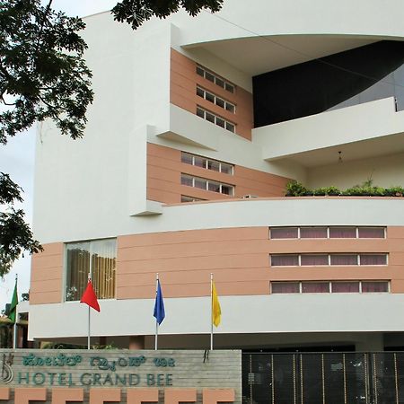 Hotel Grand Bee Bangalore Eksteriør bilde